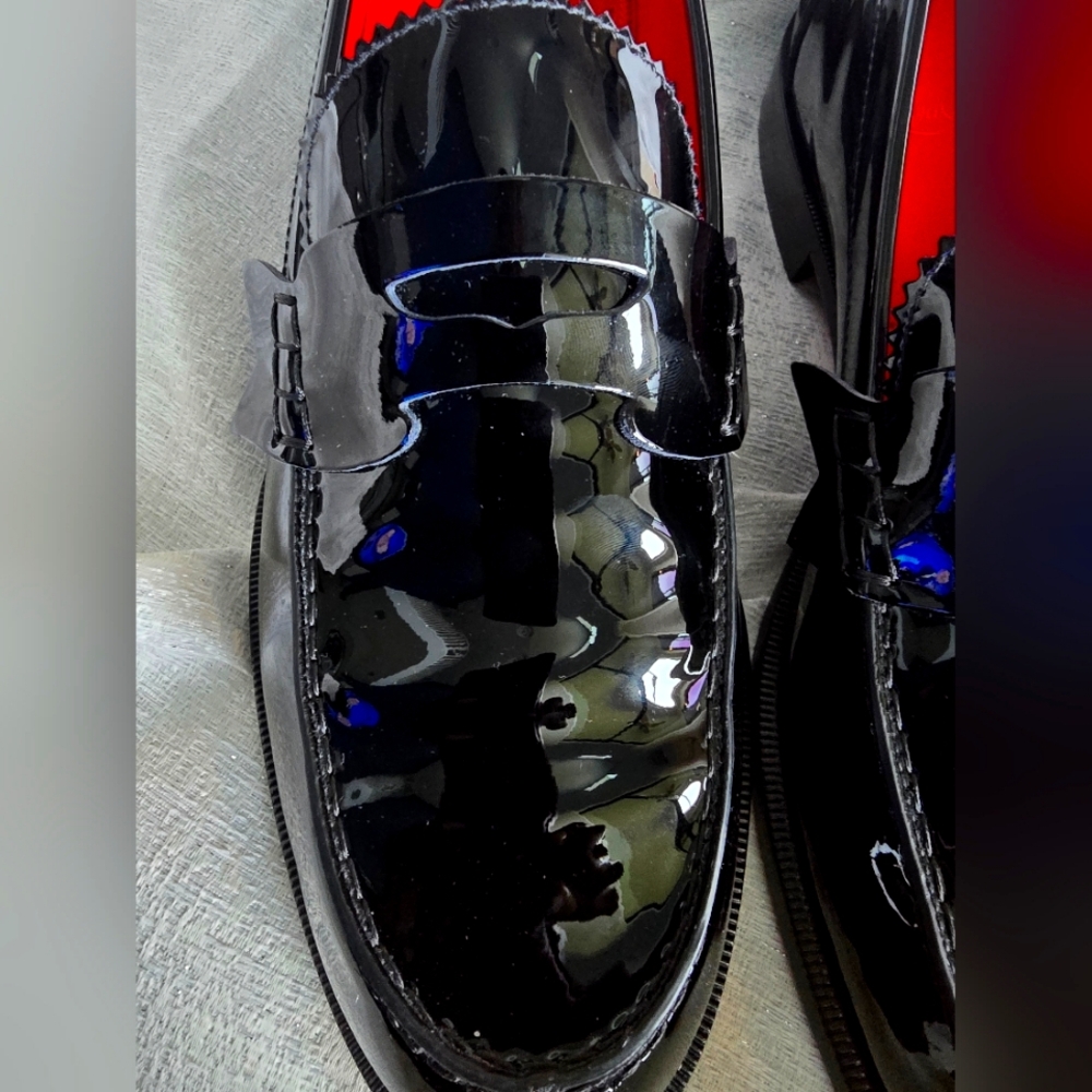 Louboutin Loafers, Black patent size 41.5